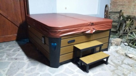 Гидромассажный спа-бассейн JNJ Spas Hurricane Hamilton SPA-633